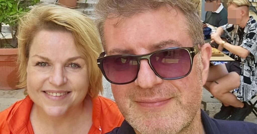 Katarzyna Bosacka pokazała zdjęcie z podróży poślubnej. Zapozowała do niego z mężem