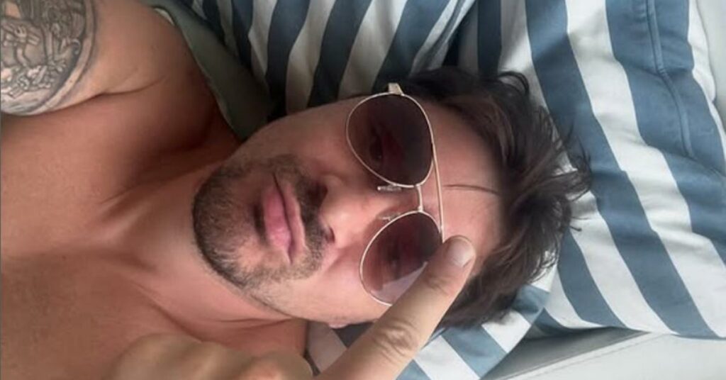 Wczorajszy (?) Daniel Martyniuk pojawił się na chrzcinach syna! To nie było wesołe spotkanie