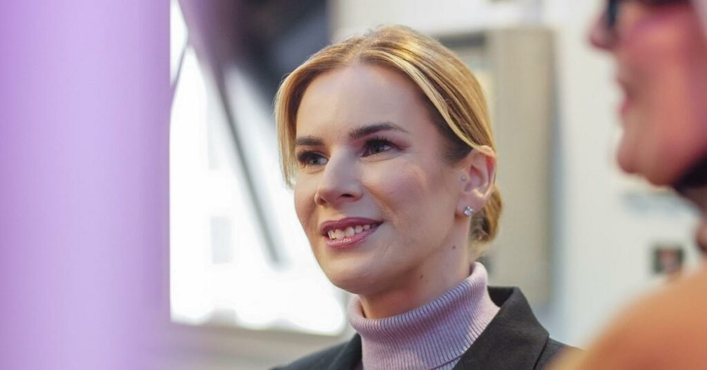 MARTA NAWROCKA CÓRKA KASIA